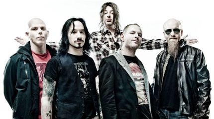 Bubeník Stone Sour utrpěl infarkt, kapela zrušila turné